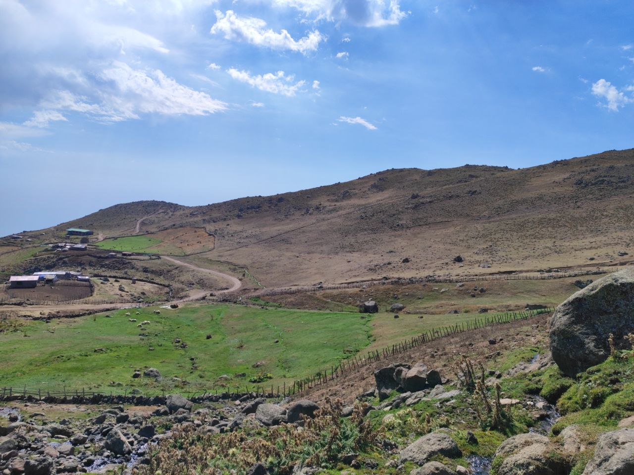 آبشار طوف خیمه سوق