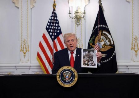 مهاجرت از همۀ «کشورهای جهان سوم» را «برای همیشه متوقف» می کنم